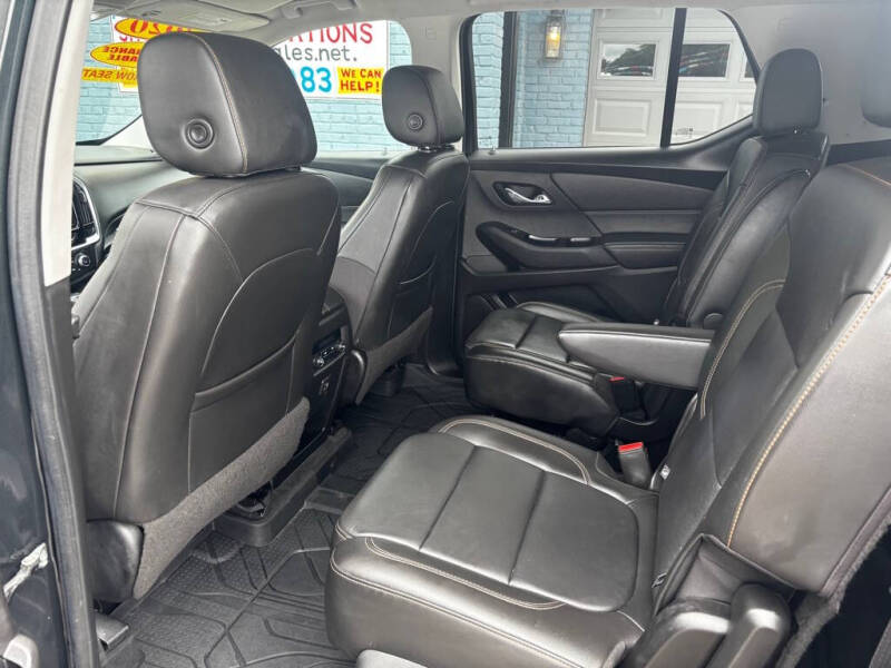 2020 Chevrolet Traverse LT Leather