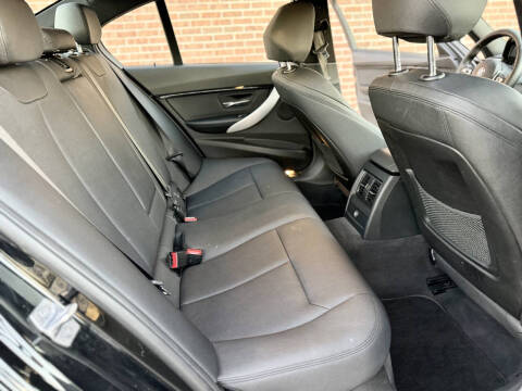 2018 BMW 3 Series 330i