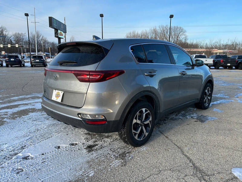 2022 Kia Sportage LX