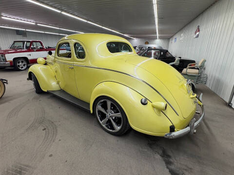 1937 Dodge 600