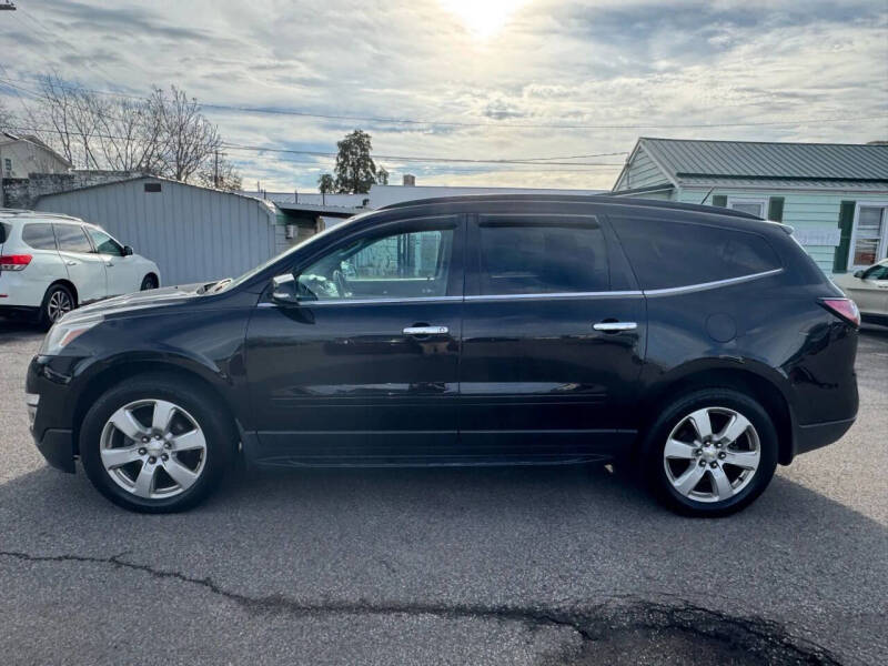2017 Chevrolet Traverse LT
