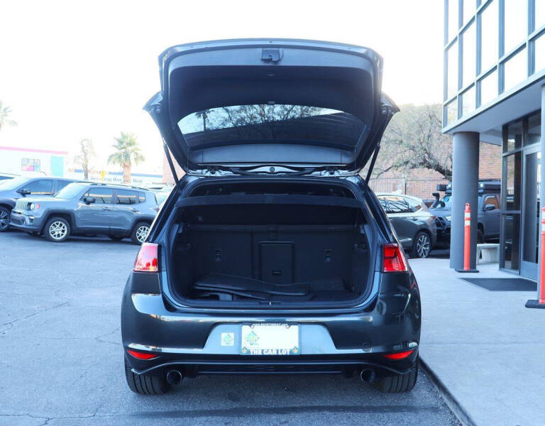 2015 Volkswagen Golf GTI SE