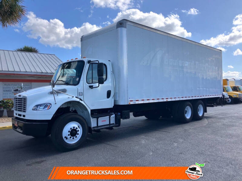 2017 Freightliner M2 106