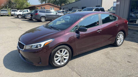 2017 Kia Forte for sale at COUNTRYSIDE AUTO INC in Austin MN