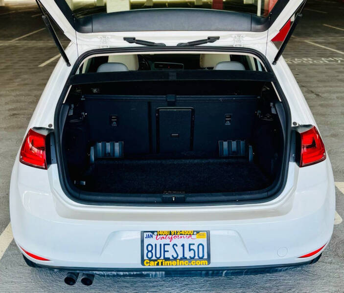 2015 Volkswagen Golf TSI S