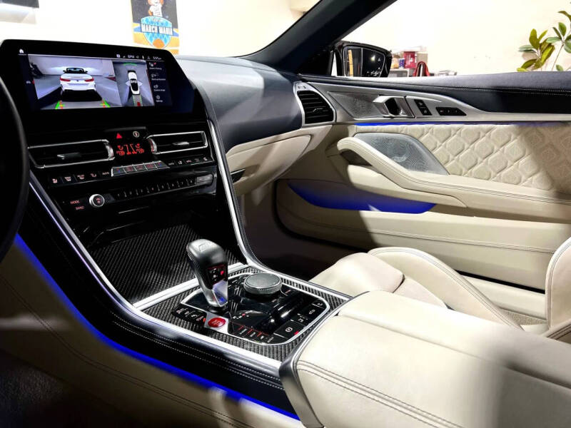 2020 BMW M8