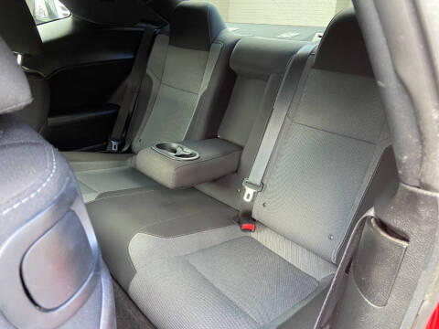 2016 Dodge Challenger SXT