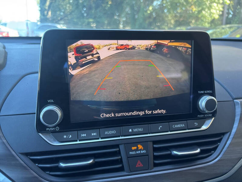 2023 Nissan Altima 2.5 SV