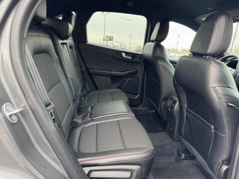 2023 Ford Escape ST-Line Select