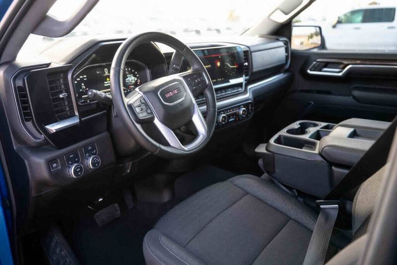 2024 GMC Sierra 1500