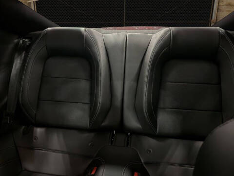 2022 Ford Mustang Mach 1