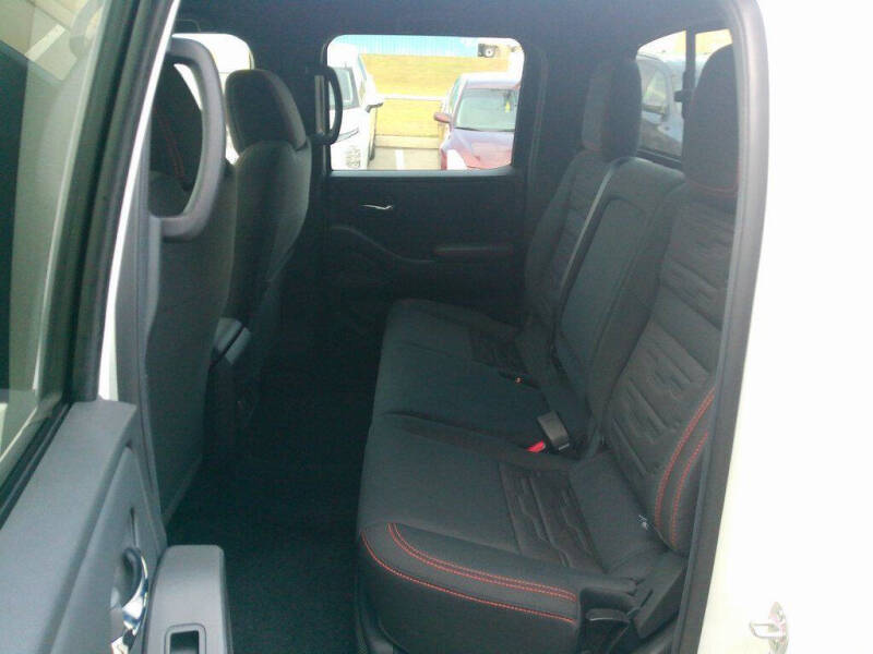 2025 Nissan Frontier PRO-4X