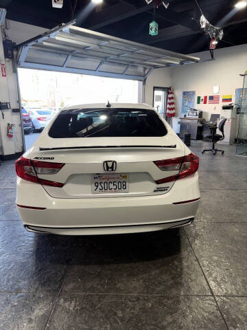 2022 Honda Accord Hybrid Sport