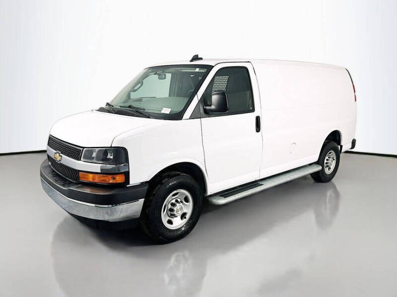 2024 Chevrolet Express 2500