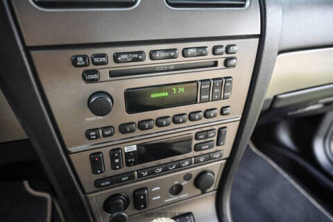 2005 Ford Thunderbird Deluxe