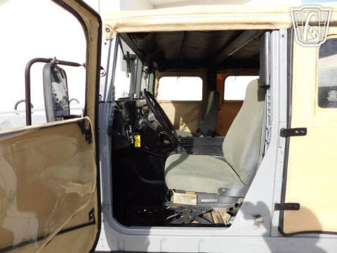 1999 AM General Hummer