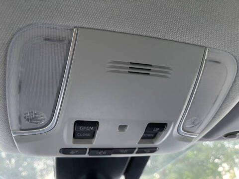 2016 Toyota Prius Three Touring