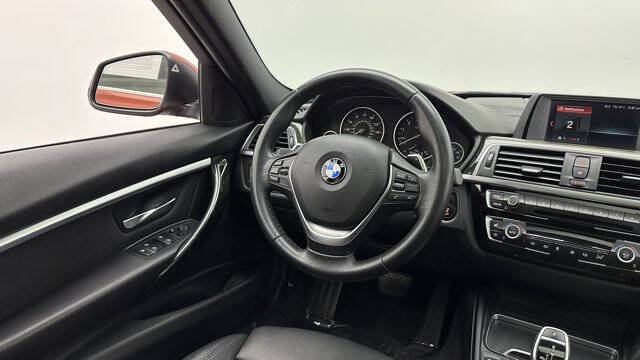 2018 BMW 3 Series 330i