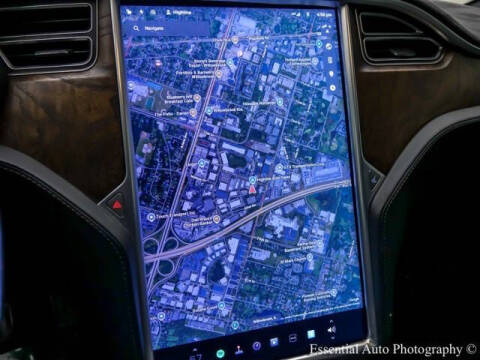 2016 Tesla Model S 75D