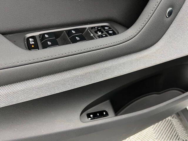 2022 Polestar 2 Long Range Dual Motor