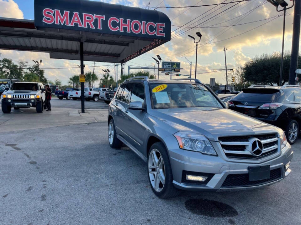 2012 Mercedes-Benz GLK for sale at SMART CHOICE AUTO in Pasadena, TX