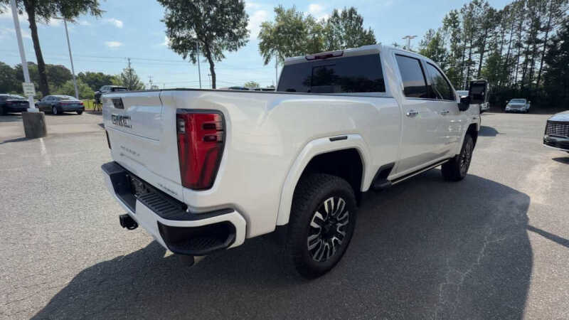 2024 GMC Sierra 3500HD
