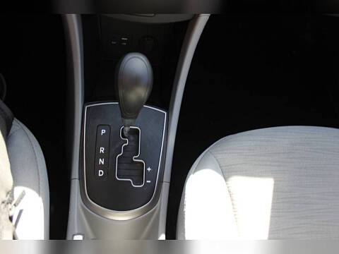 2015 Hyundai Accent GLS