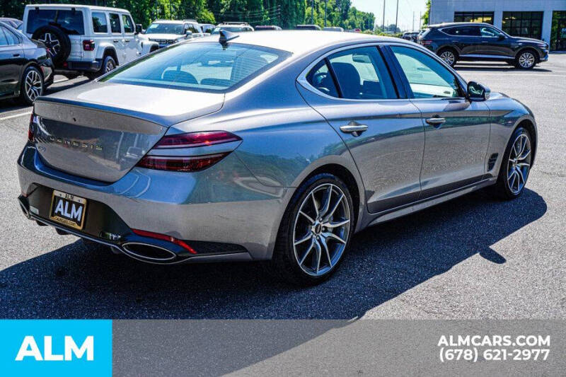 2025 Genesis G70
