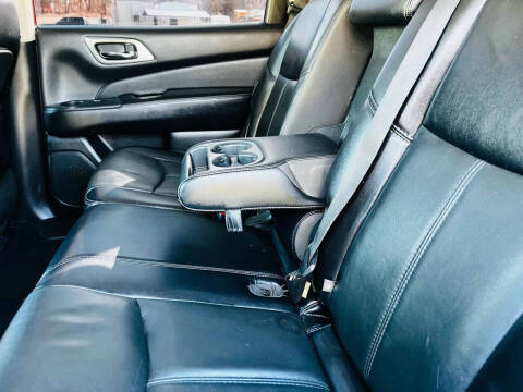 2020 Nissan Pathfinder SL