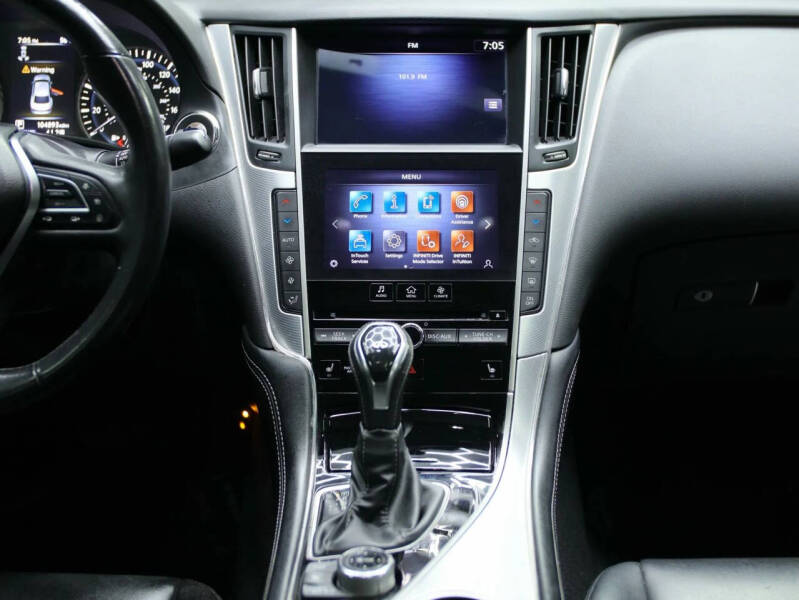 2021 Infiniti Q50 Luxe