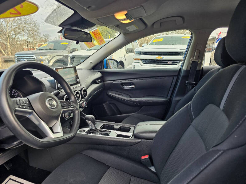 2023 Nissan Sentra SV