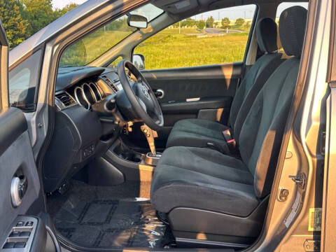 2012 Nissan Versa 1.8 S