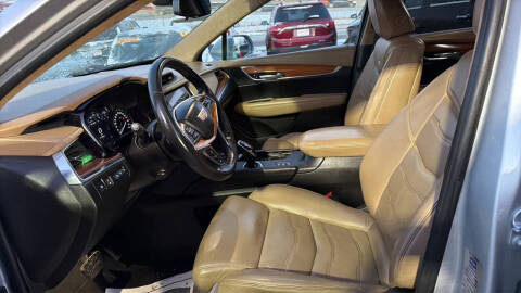 2017 Cadillac XT5 Platinum