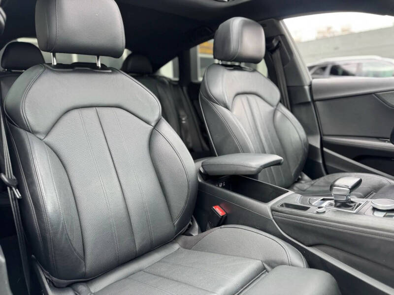 2018 Audi A5 Sportback 2.0T quattro Prestige