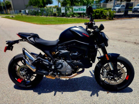 2025 Ducati Monster