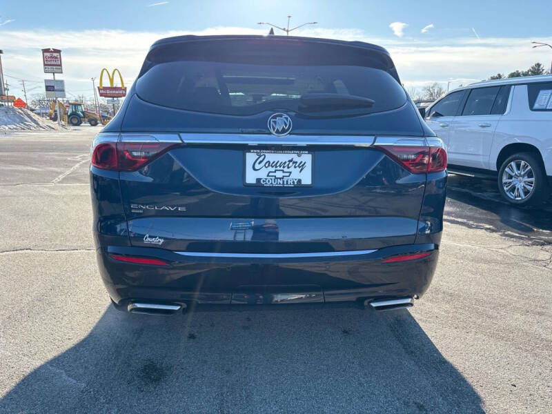2024 Buick Enclave Essence