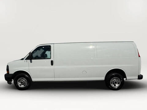 2023 GMC Savana 2500