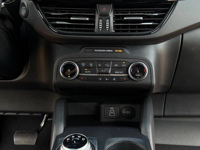 2026 Ford Escape ST-Line Select