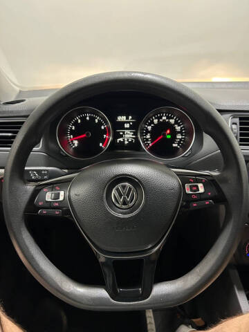 2015 Volkswagen Jetta