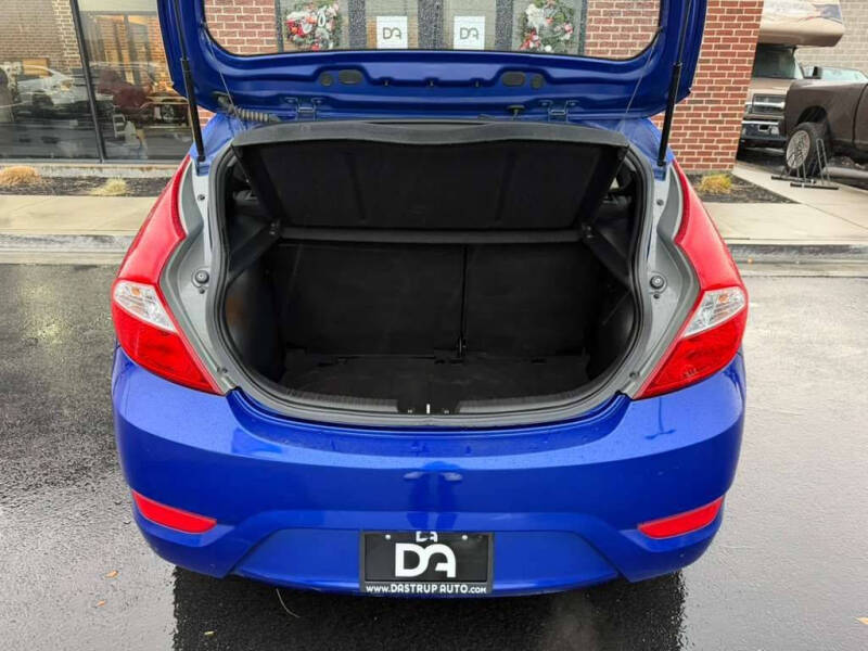 2012 Hyundai Accent GS