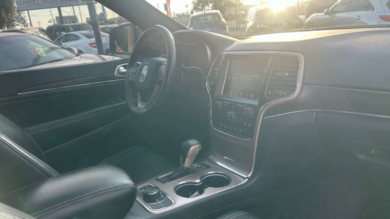 2017 Jeep Grand Cherokee