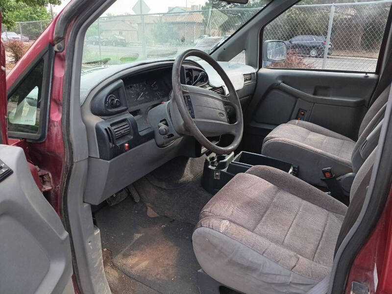 1994 Ford Aerostar XL