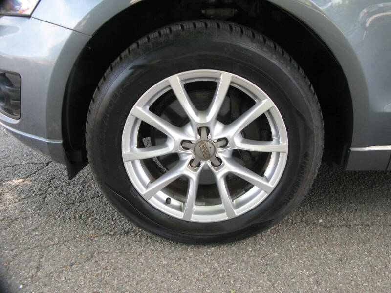 2012 Audi Q5 2.0T quattro Premium Plus