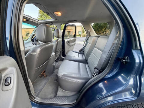 2003 Ford Escape XLT Popular 2