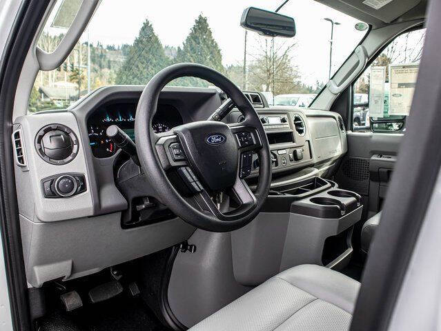 2025 Ford E-Series