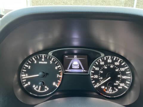 2016 Nissan Pathfinder S