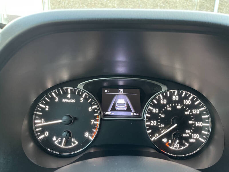 2016 Nissan Pathfinder S