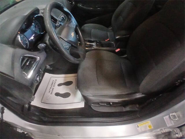 2017 Chevrolet Cruze LT Auto