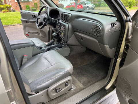 2003 Chevrolet TrailBlazer LTZ