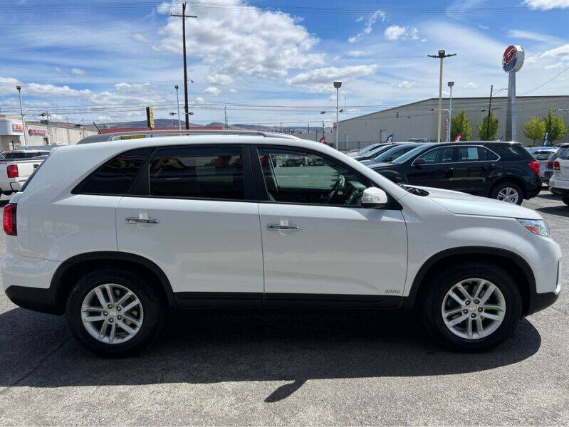 2014 Kia Sorento for sale at Autostars Motor Group in Yakima, WA